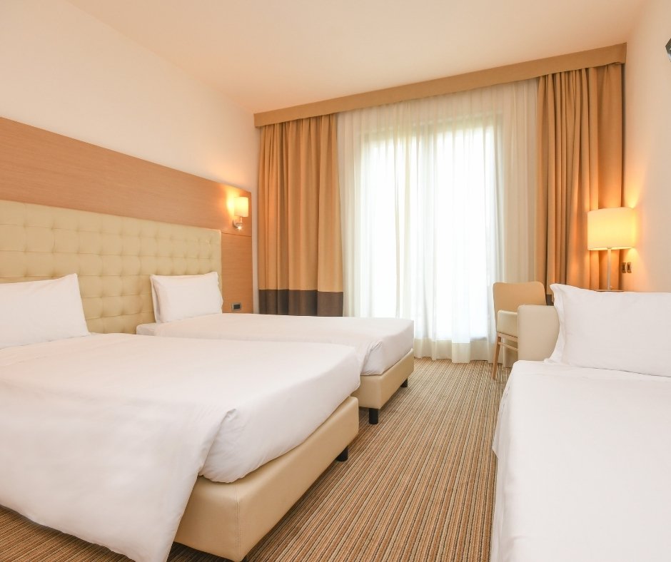 TH-Lazise-Hotel-Parchi-del-Garda-Zimmer-Familie-Plus-Fünfbettzimmer