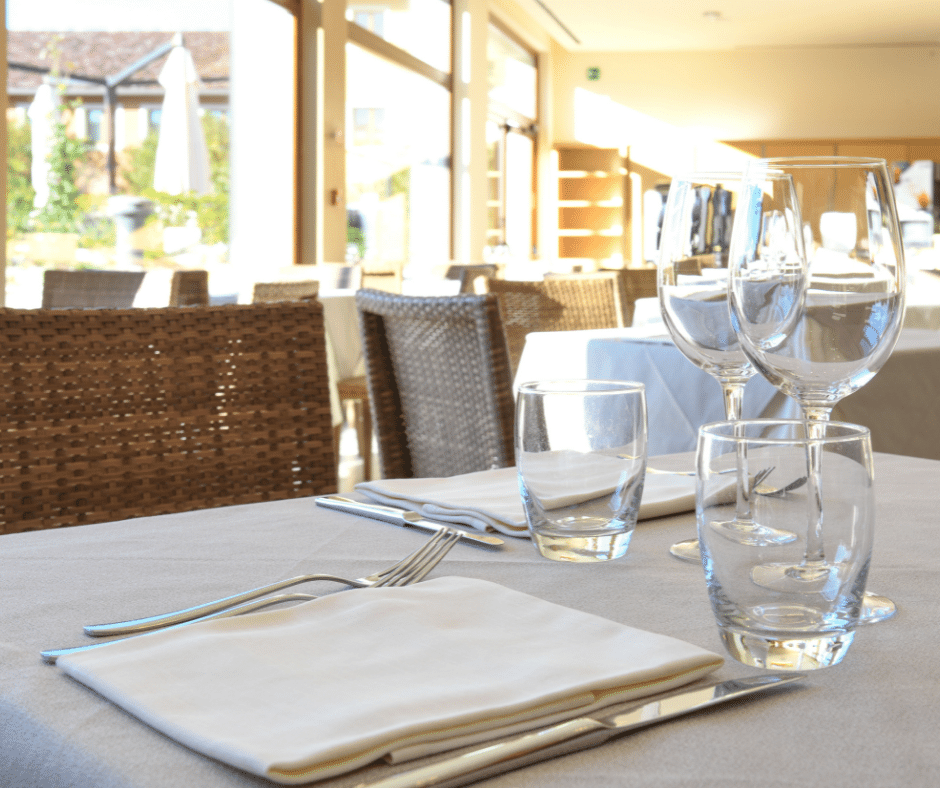 TH Lazise - Ristorante Acquaviva mise en place